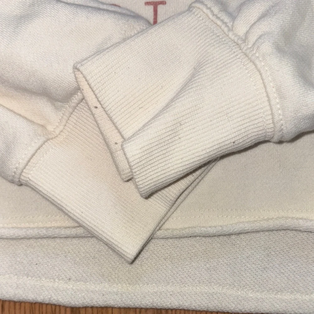 Old Navy White Sweatshirt with Multicolor Logo
